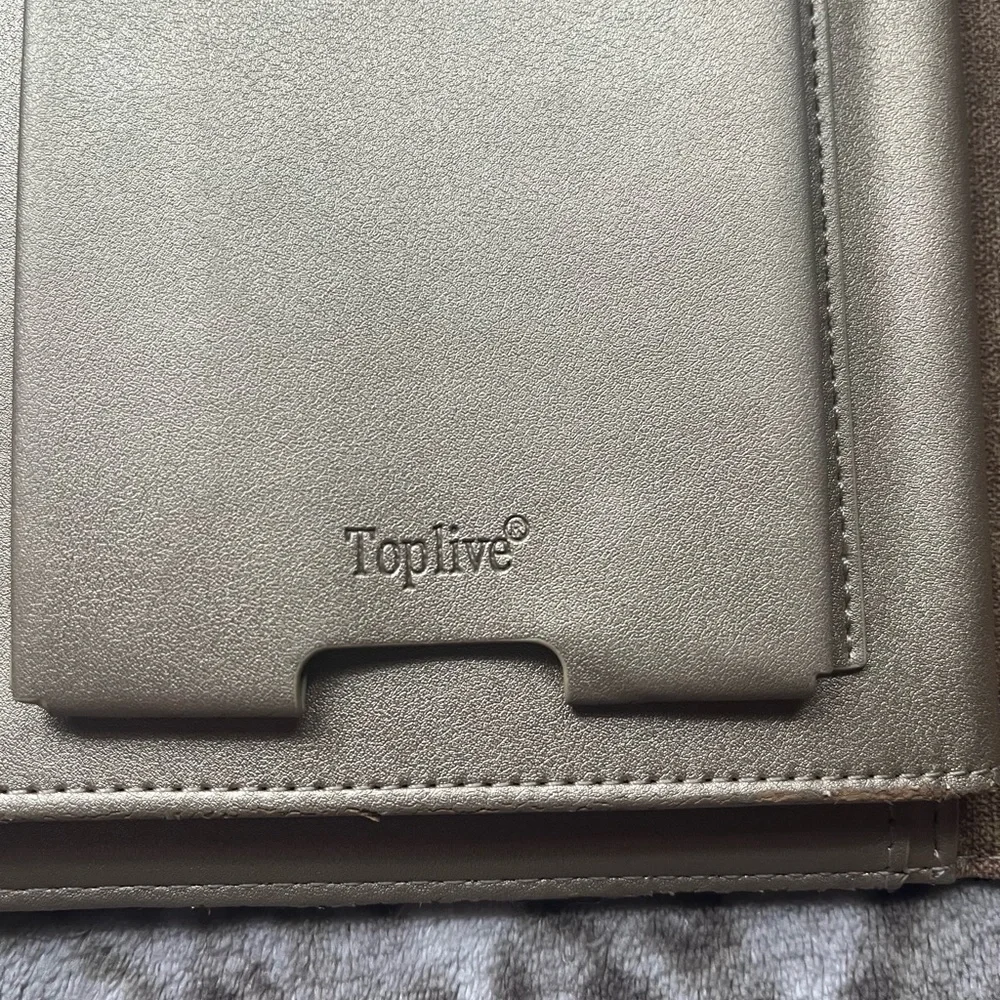 Black and Gold Executive Business Padfolio